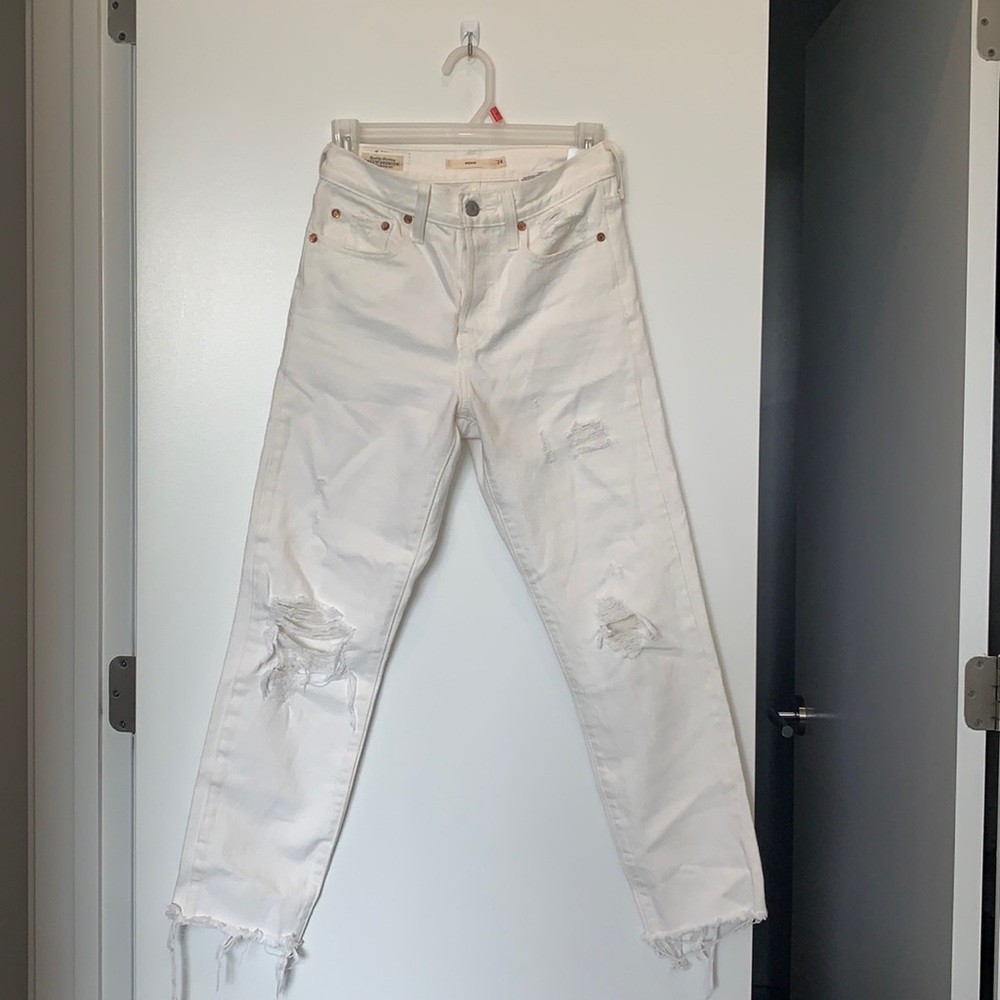 Levi High Waist White Denim Jean - Wedgie Fit